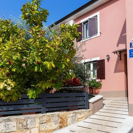 Schoene Nr,2 Apartment *